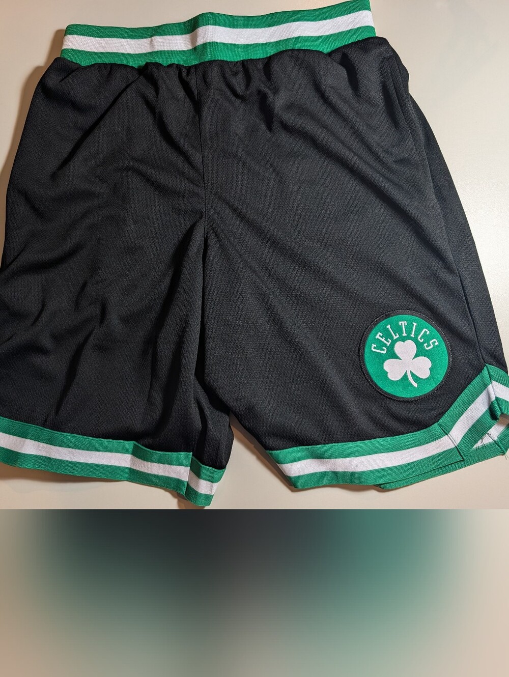 Ultra Game NBA Mens Medium Boston Celtics Black & Green Basketball Shorts NWT